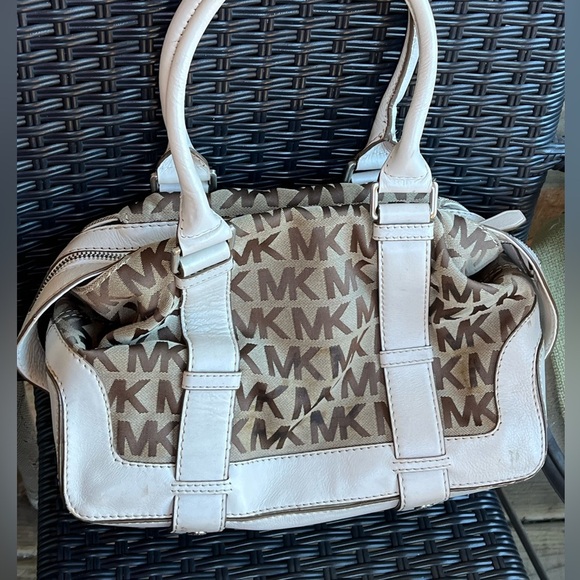 Michael Kors monogram canvas leather satchel vintage - Picture 10 of 16